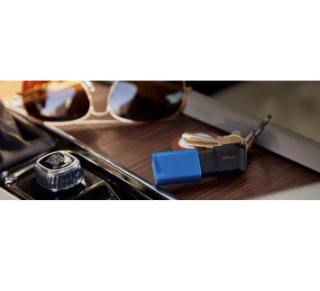 Kingston 64 GB Technology DataTraveler Exodia M
